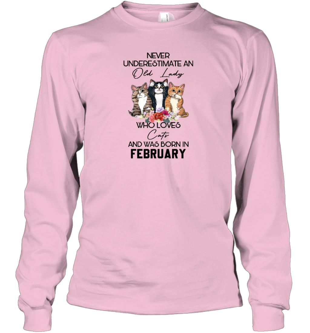 Miah1247_feb Never Underestimate An Old Lady Who Loves Cats And Was Born In February