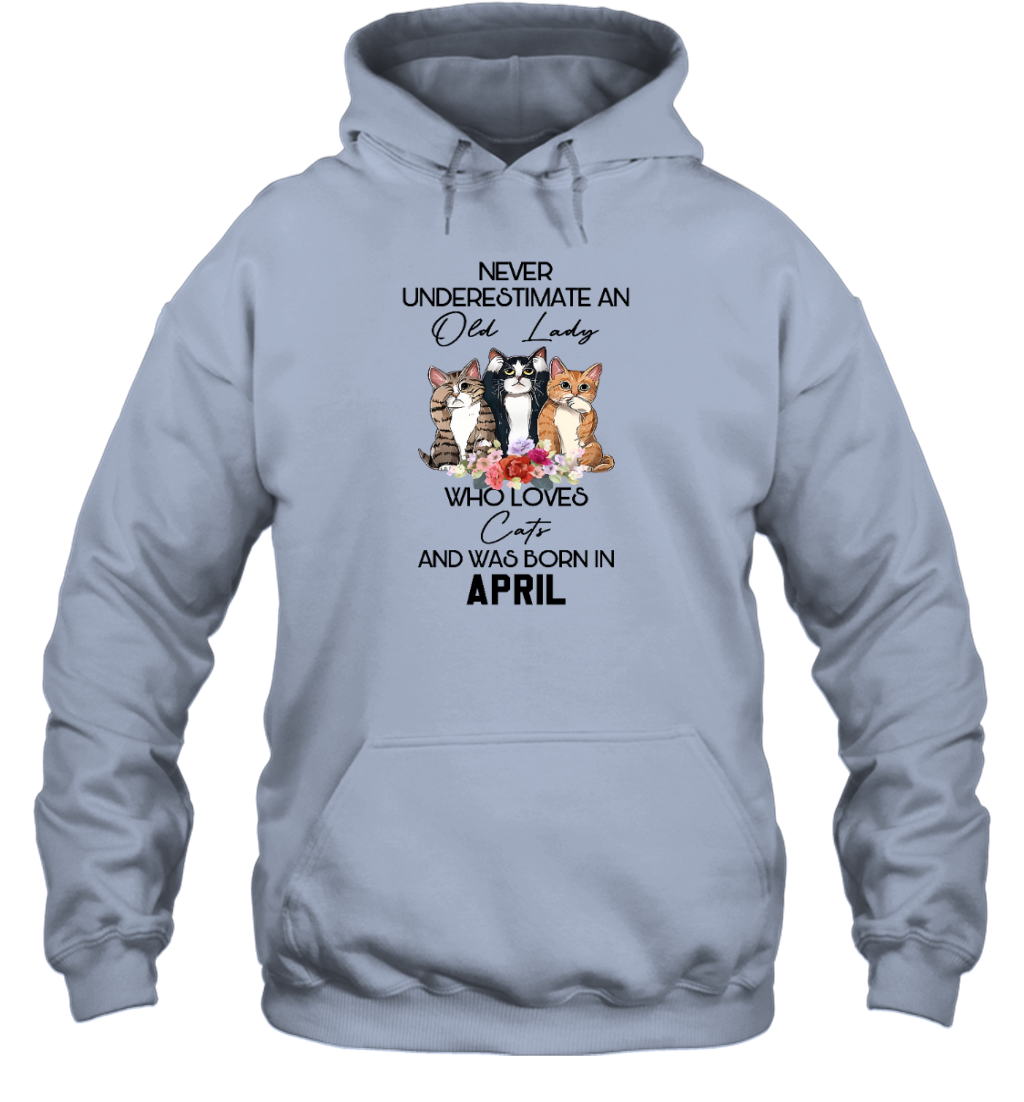 Miah1247_Apr Never Underestimate An Old Lady Who Loves Cats And Was Born In April